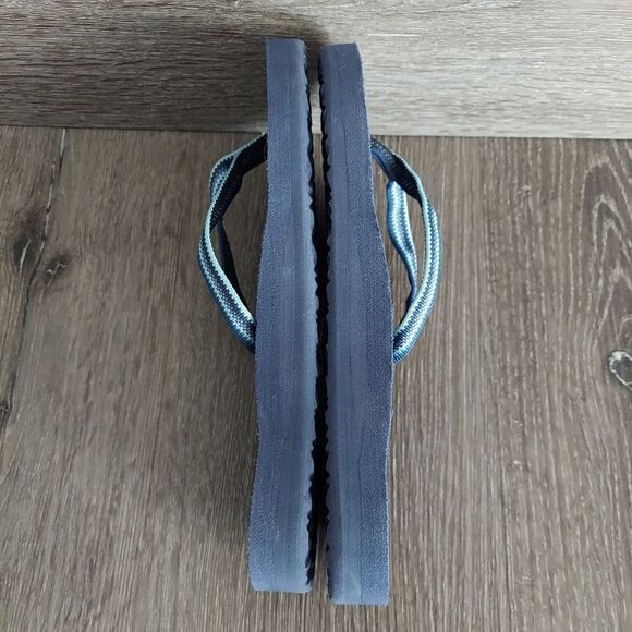 Teva Navy Sandal Size 8 - Picture 5 of 8